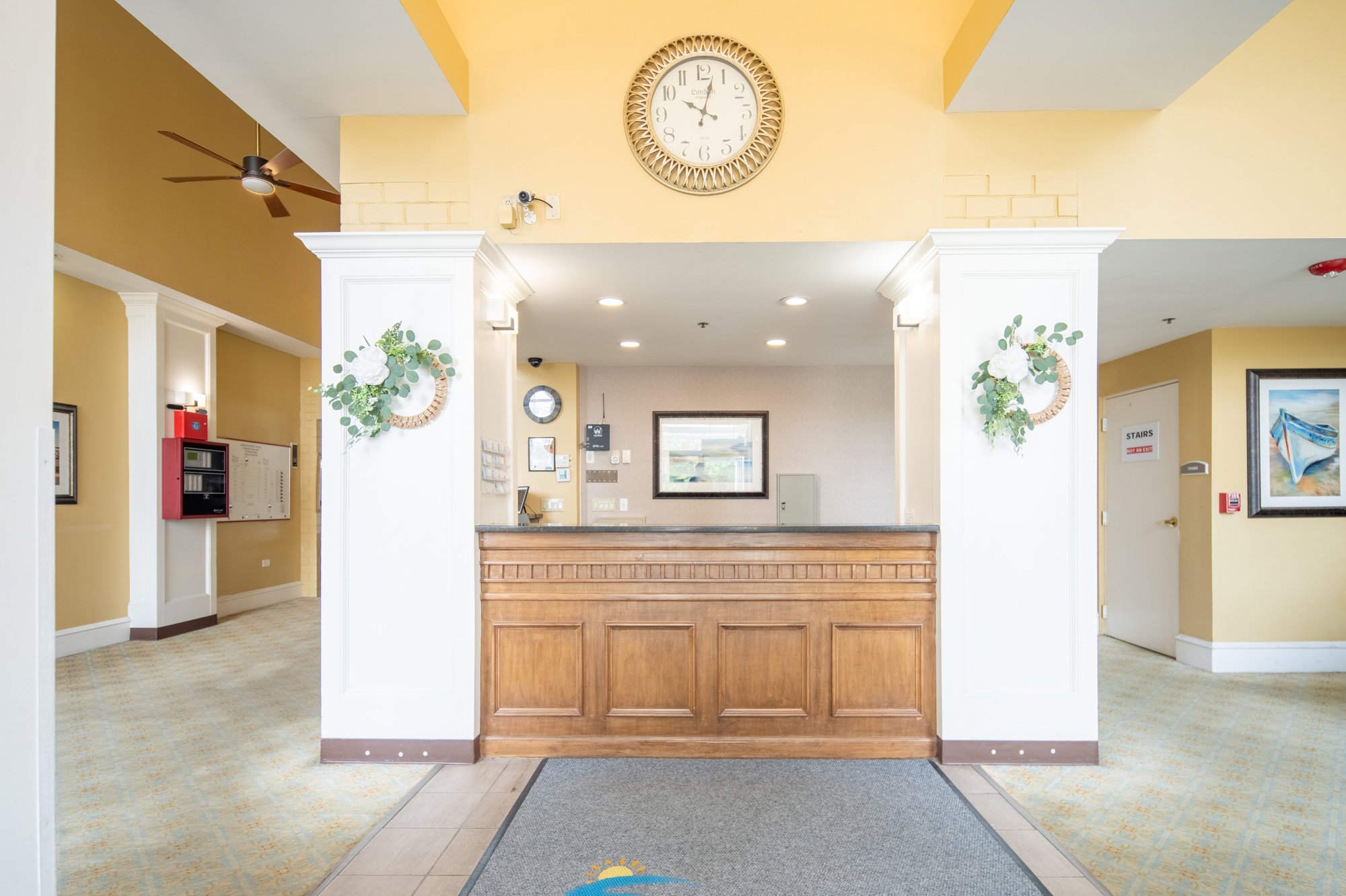 DVQU_03 Lobby